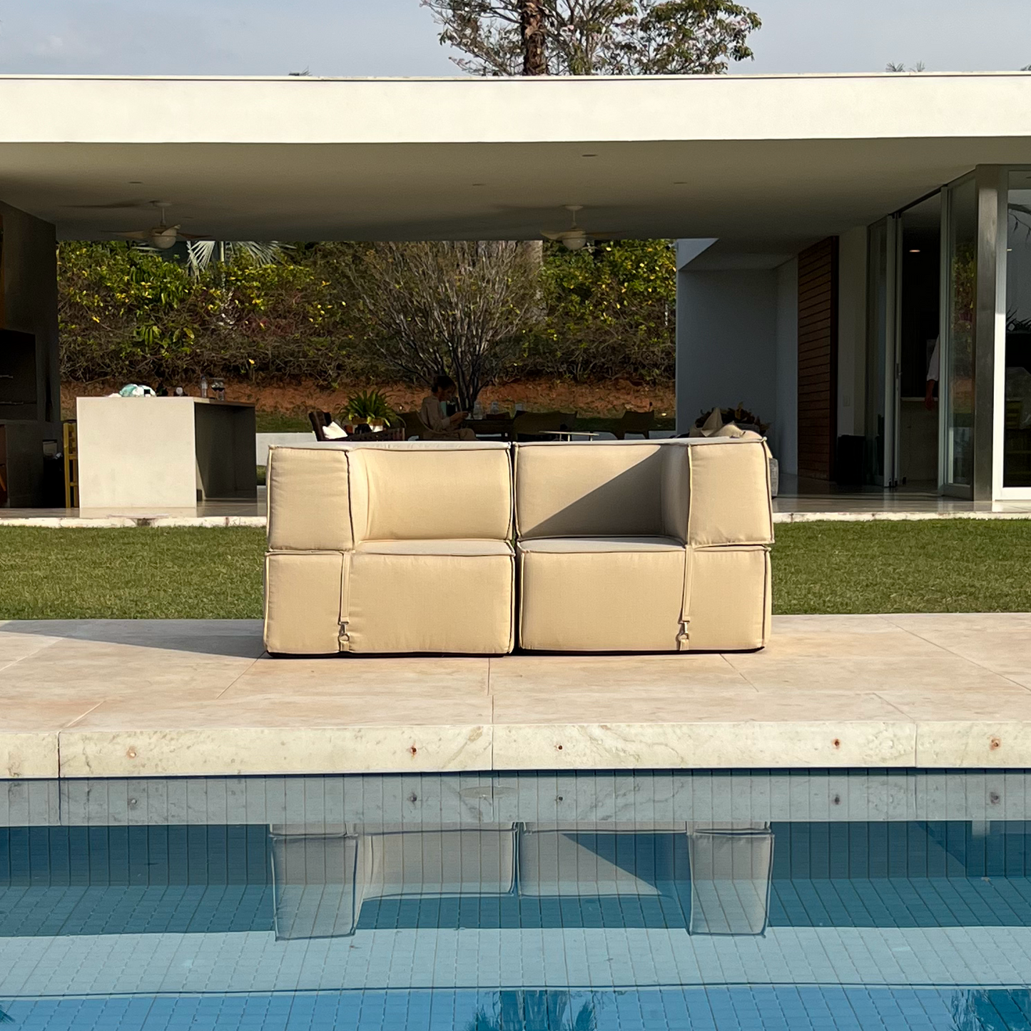 Zimma Lounge Sofa with 2 Modules